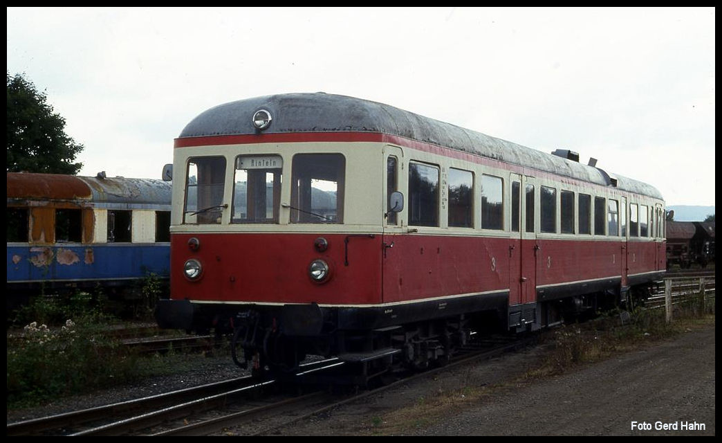 VT 110 Typ Esslingen der DEW am 7.9.1991 im damaligen Standort des Vereins in Rinteln.