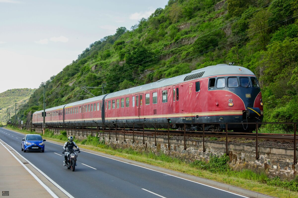 VT 12 506/507 DB als Sonderzug in Oberwesel, am 13.05.2023.