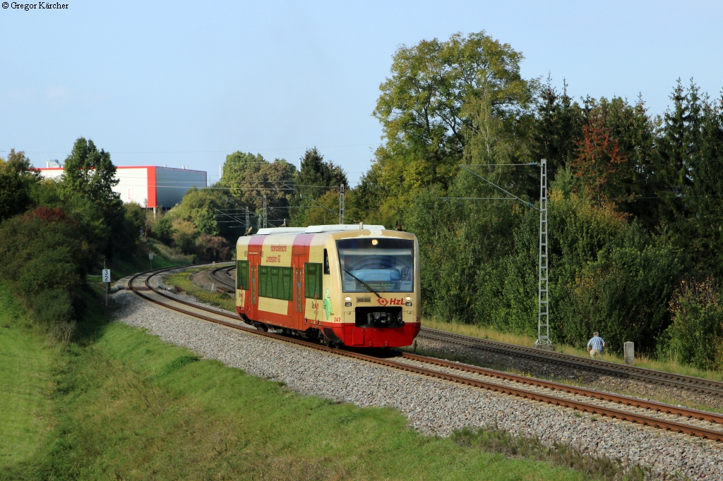 VT 247 als Hzl Ringzug nach Villingen bei Rottweil-Saline, 04.10.2014. Wegen Rodungs- und Weichenarbeiten an der Schwarzwaldbahn endete der Zug schon in Villingen.