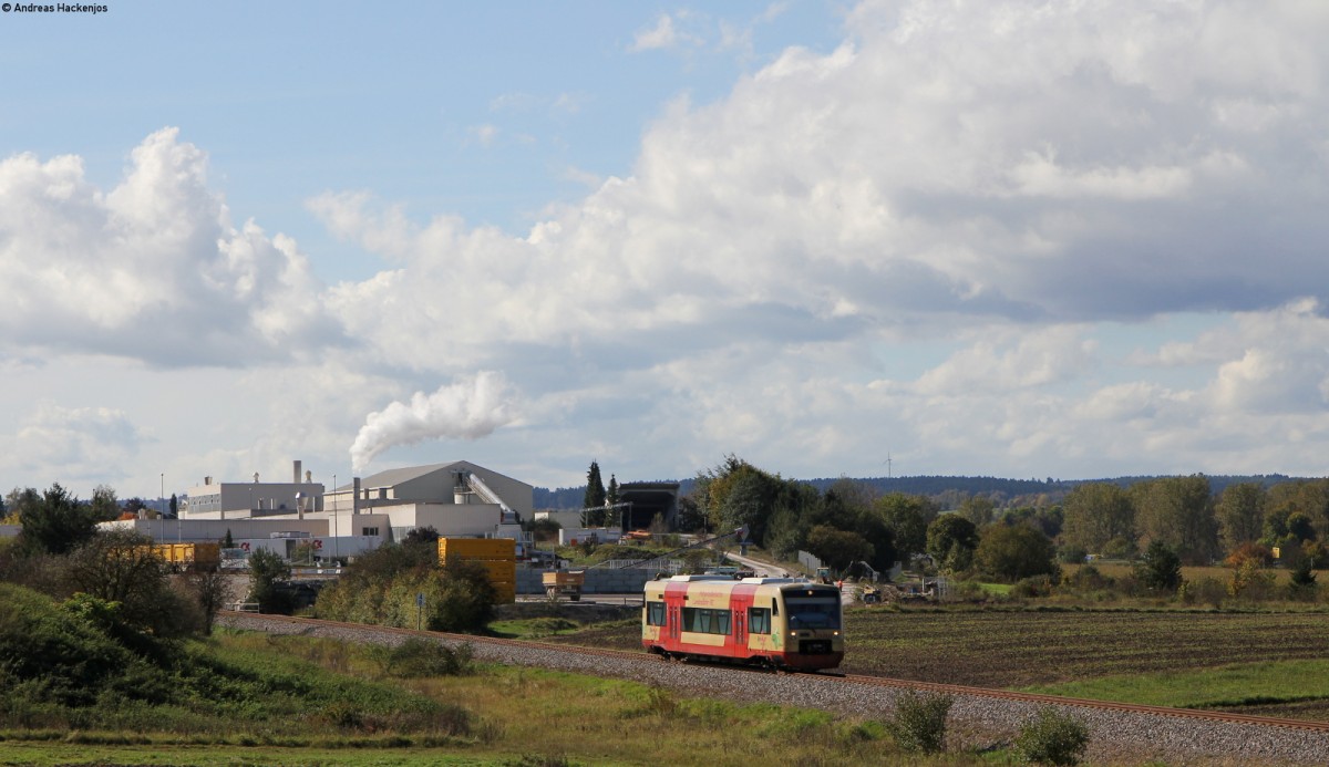 VT 247 als HzL88107 (Trossingen Bf-Rottweil) bei Lauffen 14.10.14