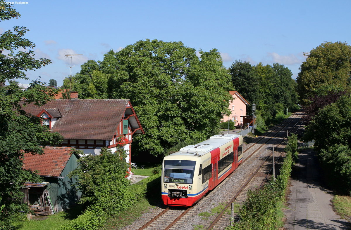 VT 251 als HzL88218 (Stockach NE-Radolfzell) bei Radolfzell 21.8.19