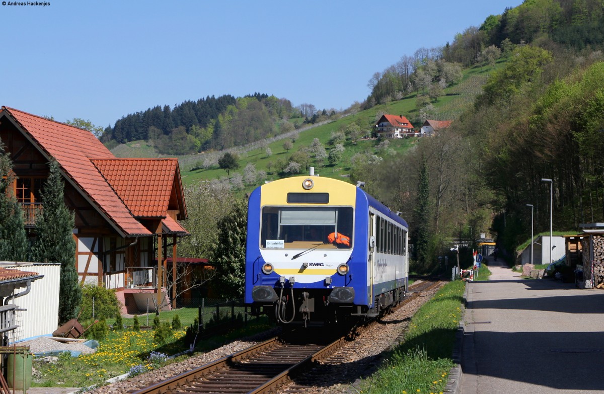 VT 413 als SWE71710 (Achern-Ottenhöfen) in Furschenbach 21.4.15