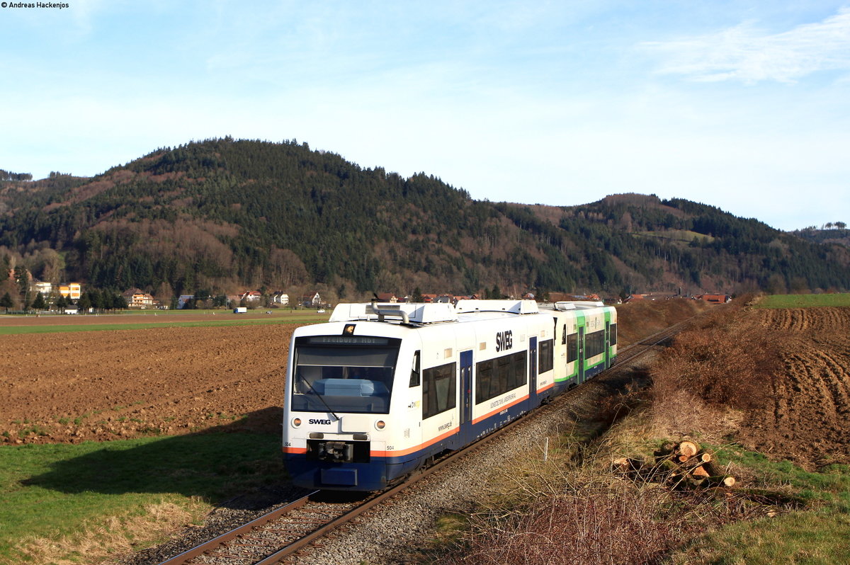 VT 504 und VT 018 als S 88363 (Elzach-Freiburg(Brsg)Hbf) bei Bleibach 22.2.20
