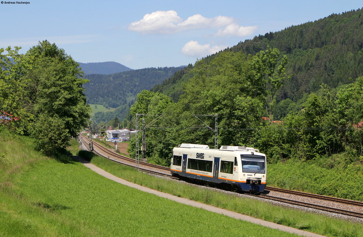 VT 507 als SWE87389 (Hausach-Hornberg) bei Gutach 26.5.16