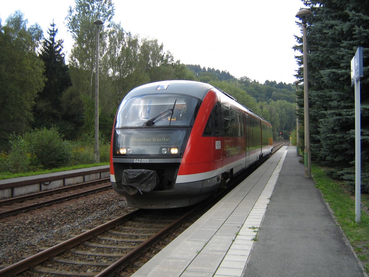 VT 642 055/555 der Erzgebirgsbahn am 17.9.2013 im Bahnhof Hetzdorf (Flöhatal).