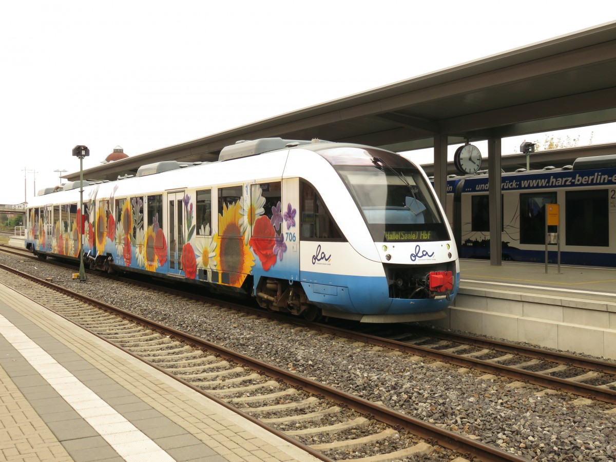 VT 706 der Ostseeland Verkehr GmbH im Dienste des Harz Elbe Express am 10.10.2014 nach Halle Saale HBf
