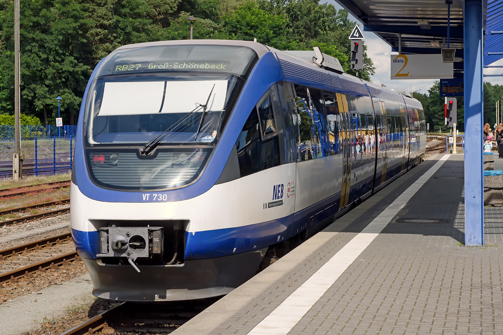 VT 730 ( 95 80 0643 120-8 D-NEBB/95 80 0943 120-5 D-NEBB/95 80 0643 620-7 D-NEBB ) / 28.08.2017 / Basdorf (BAR) /