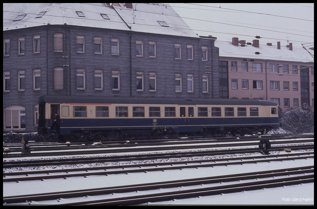 VT Triebkopf 634608 rangiert solo am 13.2.1991 im oberen Bahnhof von Osnabrück.