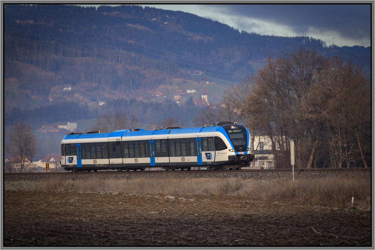 VT63.08 hat bereits im Dezember ein neues Farbkleid bekommen ! 
In frischem  Blau flitzt er auch 2019 durch die wunderschöne Weststeiermark.
1.01.2019
