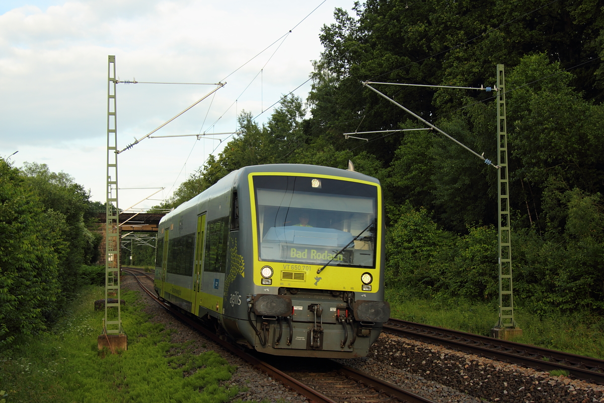 VT650.701 Agilis bei Michelau in Oberfranken am 13.06.2016. (Bild wurde am Bahnsteig Ende gemacht)