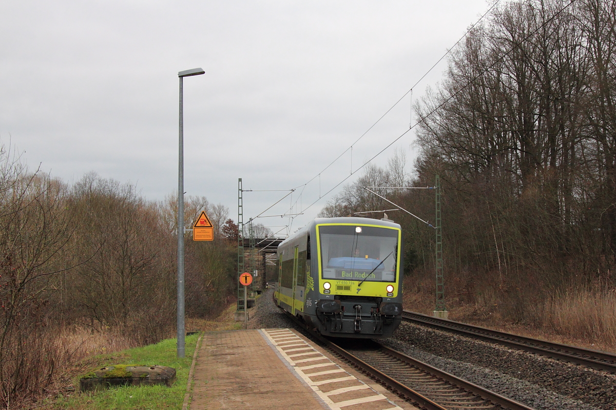 VT650.724 Agilis in Michelau/ Oberfranken am 23.12.2015.