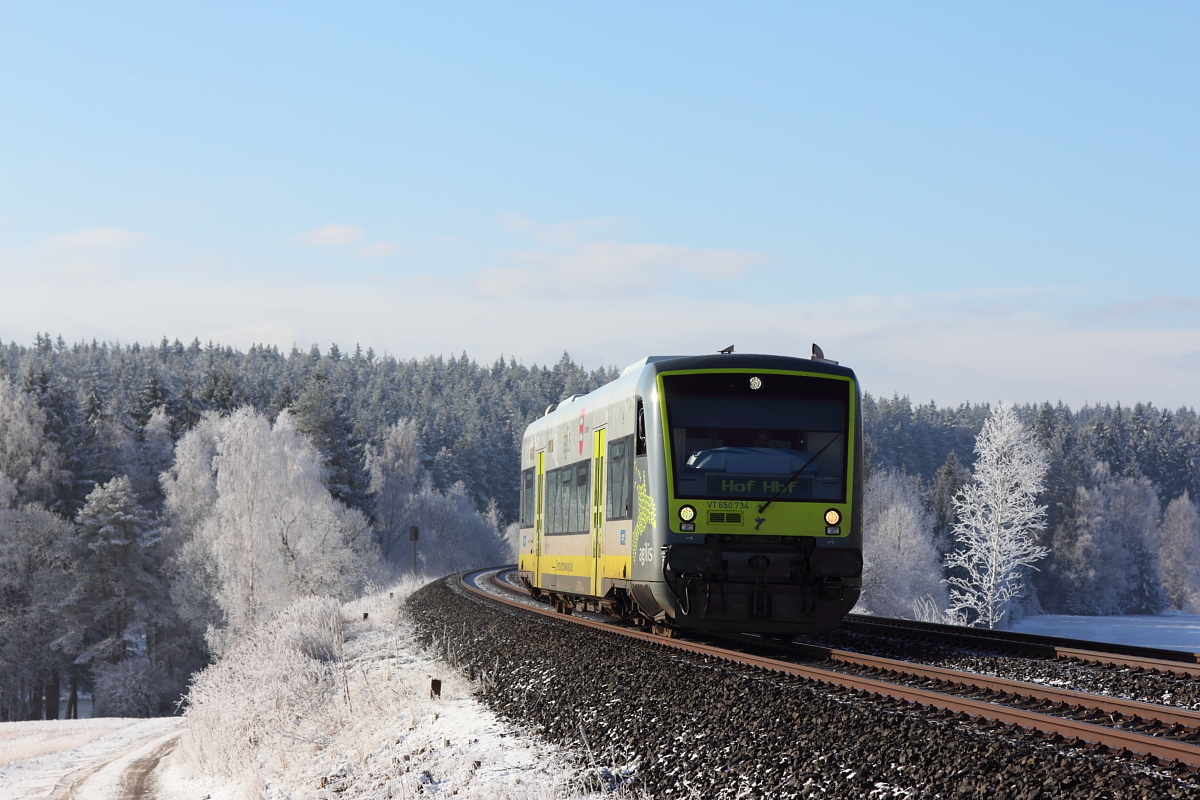 VT650.734 Agilis bei Marktleuthen am 25.02.2016.