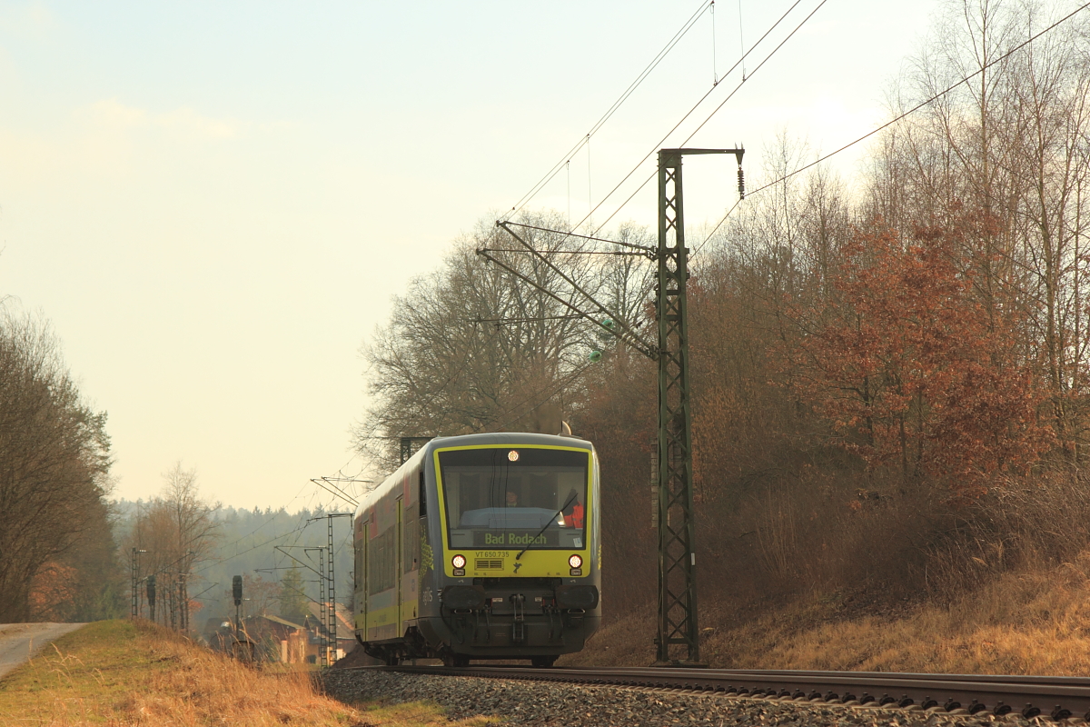 VT650.735 Agilis bei Seehof am 08.03.2016.