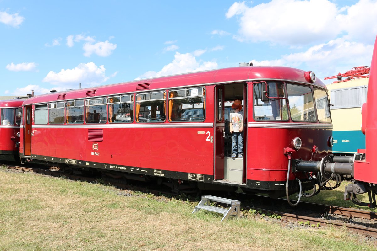 Vulkan Eifel Bahn Schienenbus 796 784-7 am 16.06.18 in DB Museum Koblenz 