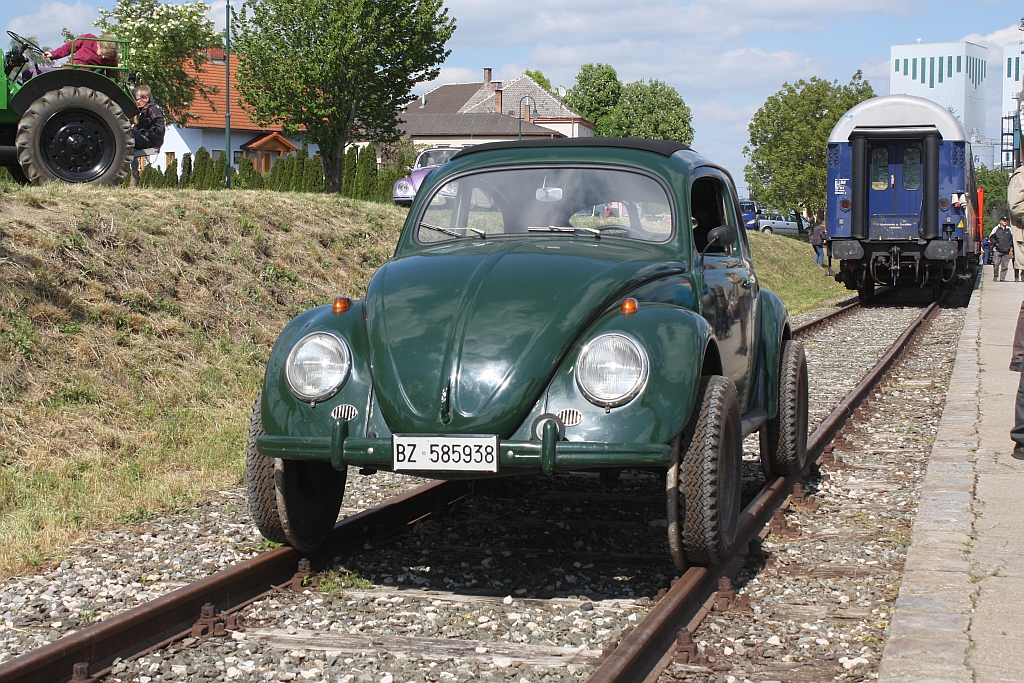 VW-Kfer beim Oldtimertreffen am 04.Mai 2014 im Bf. Ernstbrunn. 

