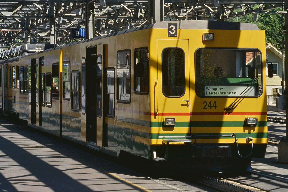 WAB, Bt, 244, 26.05.2005, Lauterbrunnen