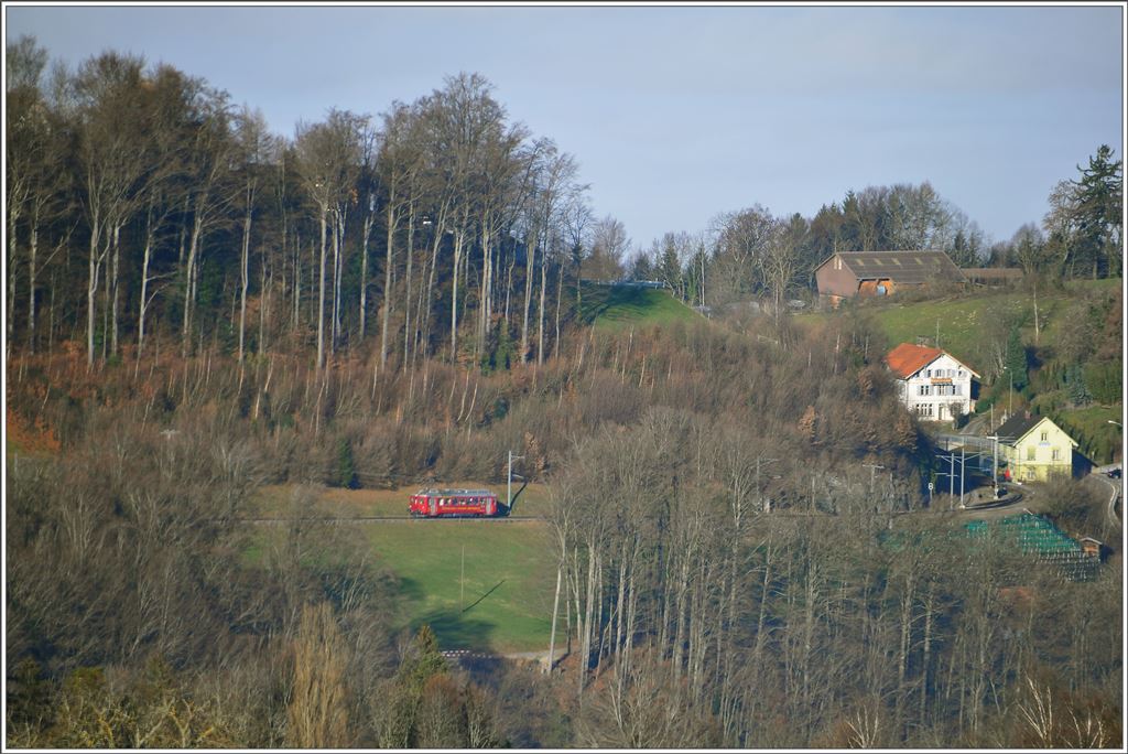 Während der ABDeh 2/4 24 bei Wienacht-Tobel bald in die Nebelsuppe eintauchen wird, begebe ich mich weiter indie Berge und hoffe nach wie vor auf Schnee. Damit wünsche ich allen Kollegen/innen einen guten Rutsch ins Neue Jahr. (28.12.2015)