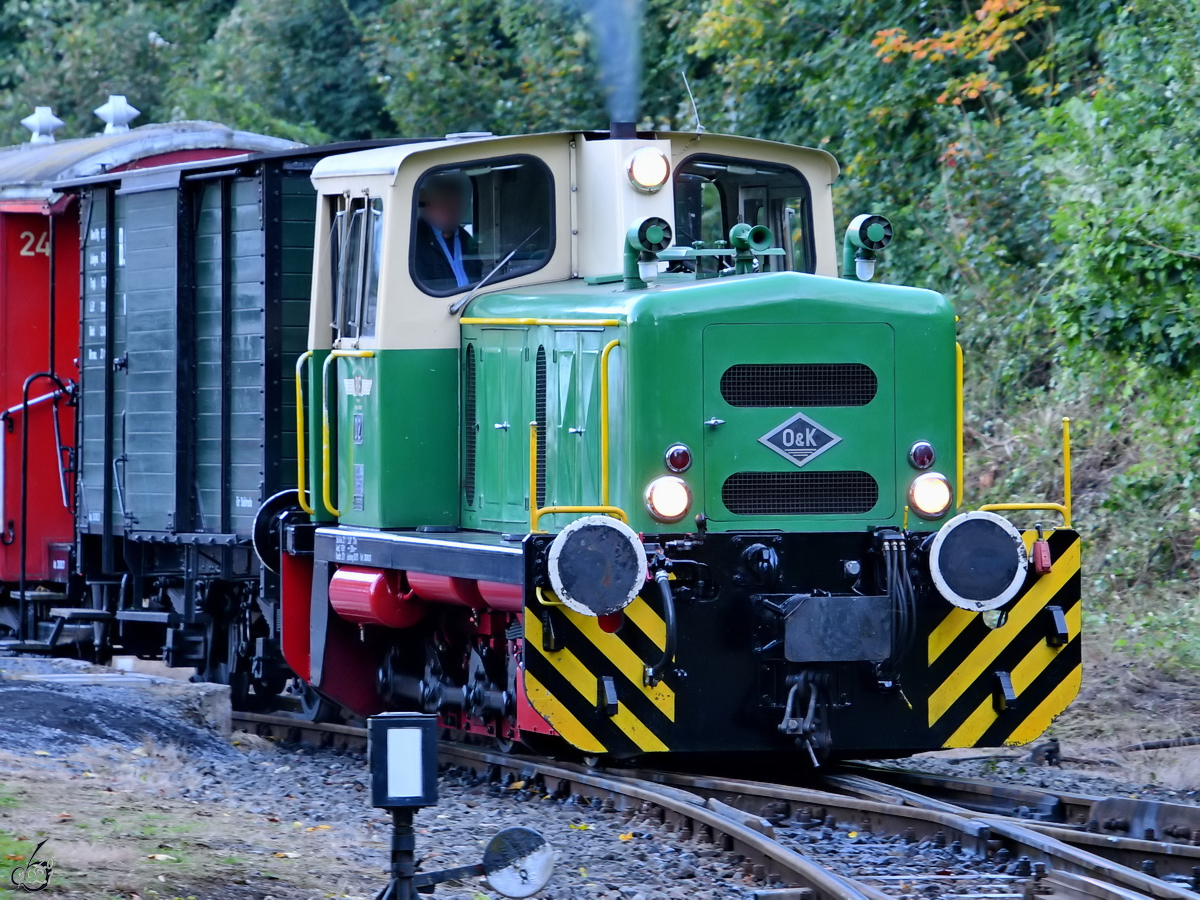 Während der Veranstaltung  120 Jahre Brohltalbahn  waren verschiedene Lokomotiven - wie zum Beispiel die D2 im Einsatz. (Brohl-Lützing, Oktober 2021)