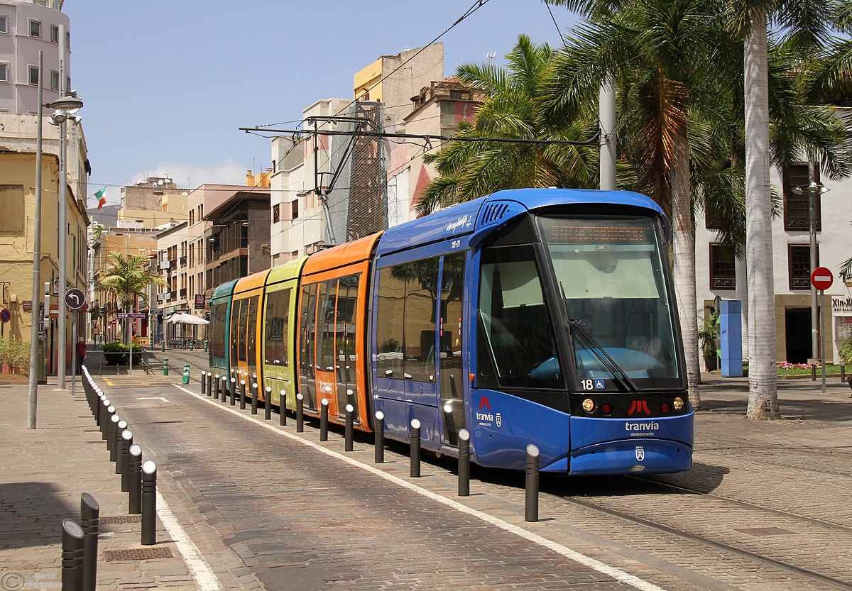 Wagen 18 der Stadtbahn in Santa Cruz de Tenerife am 30.08.2018