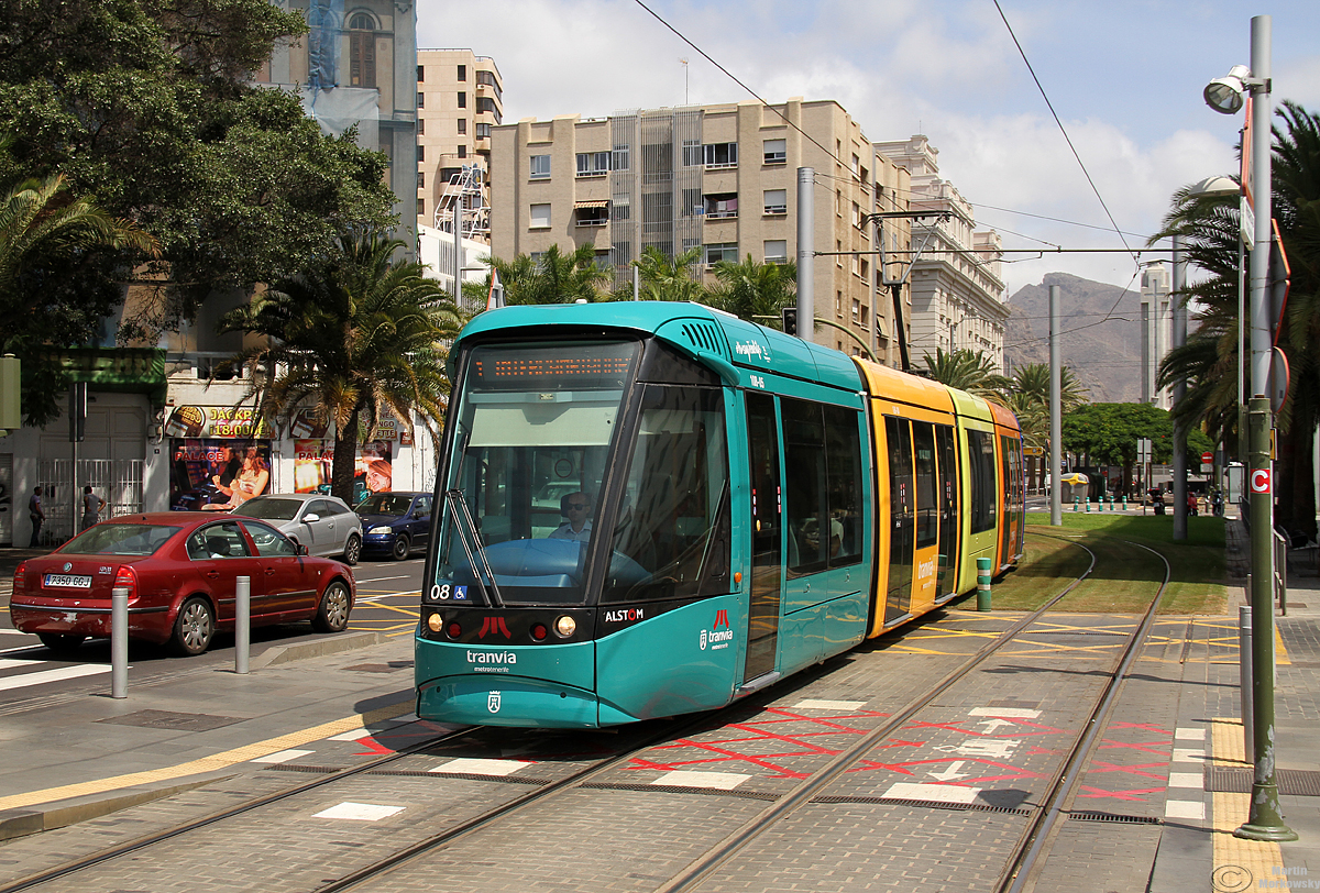 Wagen 8 der Stadtbahn in Santa Cruz de Tenerife am 30.08.2018