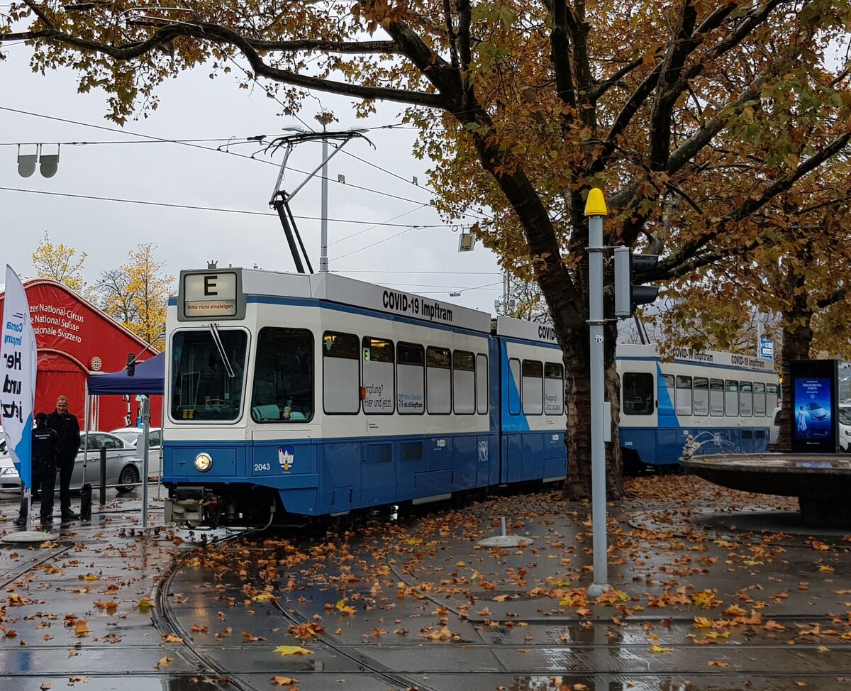 Wagennummer 2043  Rennweg  beim Bellevue. Datum: 3. 11. 2021