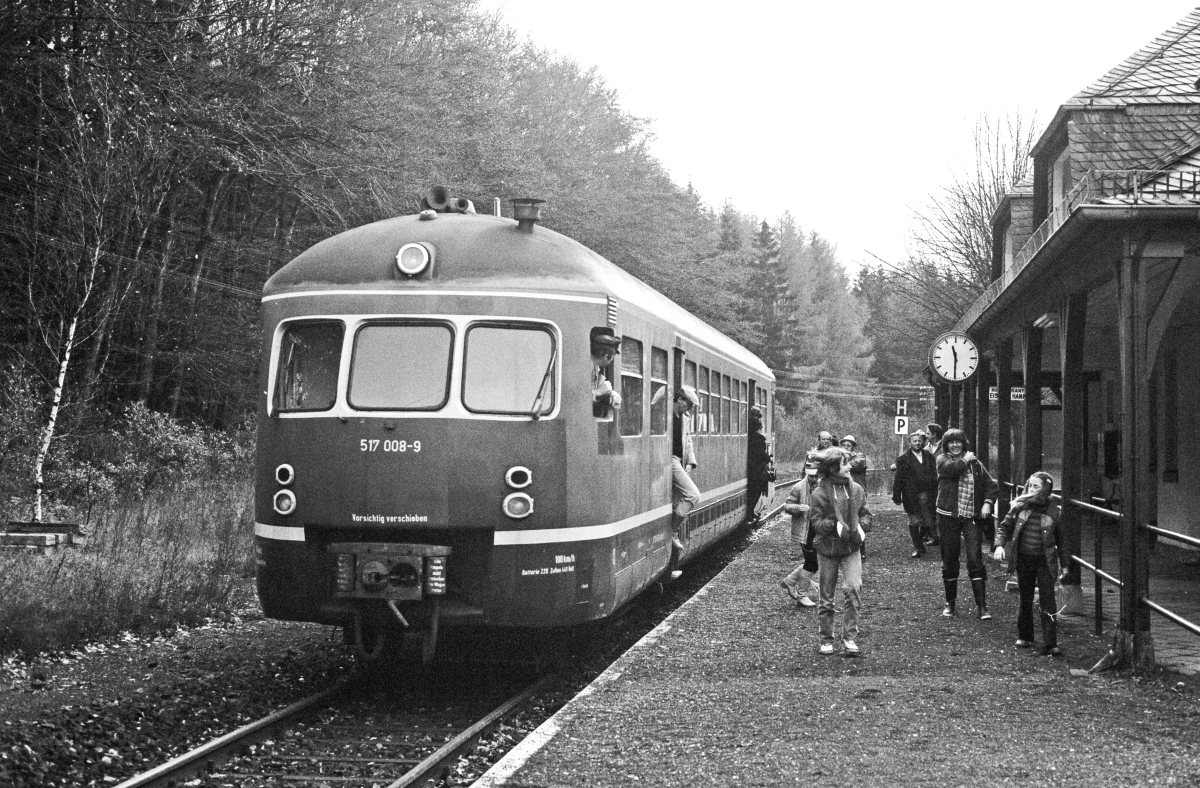 Wandern mit der Aartalbahn : Hp.Eiserne Hand (2). 19.11.1980.