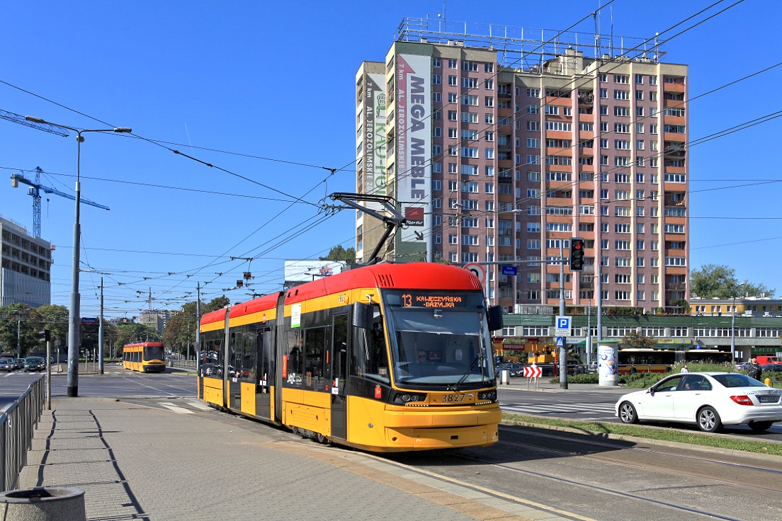 Warszawa 3827, Ulica Aleja Solidarności, 30.08.2017.