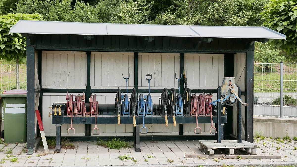 Wartehalle für ausrangierte Stellgeräte im Technischen Eisenbahnmuseum Lieboch, 04.08.2019
