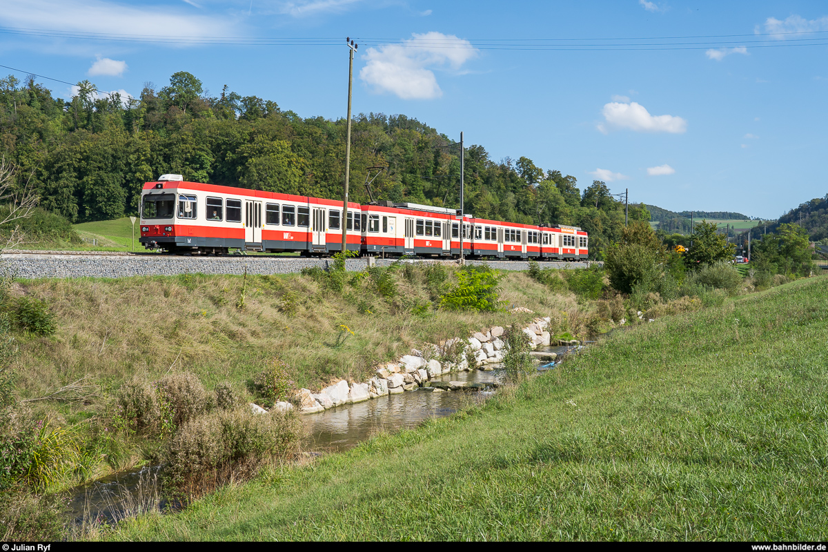 WB BDe 4/4 12 und 17 am 3. September 2020 zwischen den Haltestellen Lampenberg-Ramlinsburg und Talhaus.