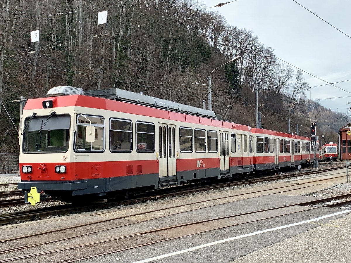 WB BDe 4/4 12  Oberdorf  am 10.3.21 bei der Einfahrt in Waldenburg.