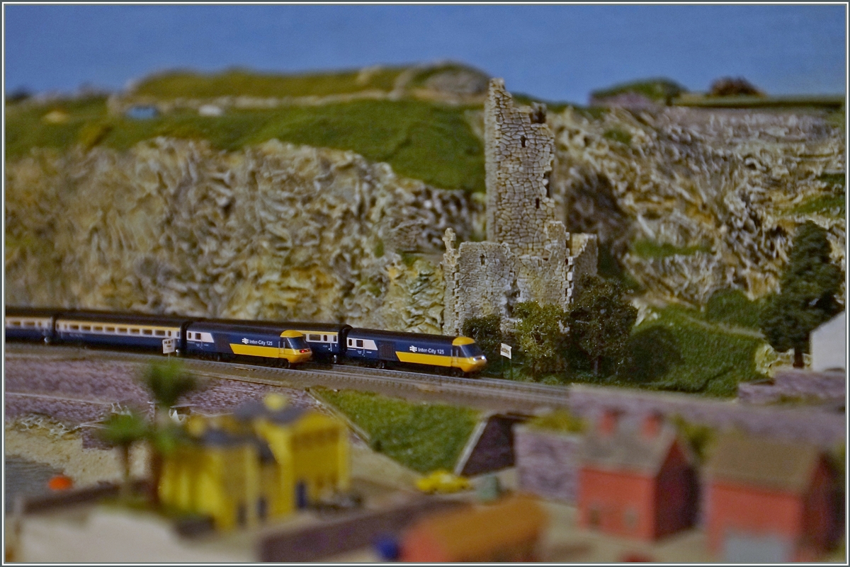 Weiterhin drehen die T Gauge HST 125 ihre kleine Kreise...
30. Sept. 2015