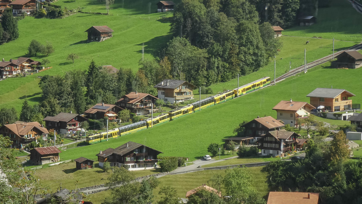 Wengernalpbahn auf Talfahrt nach Lauterbrunnen, 15.09.2020.