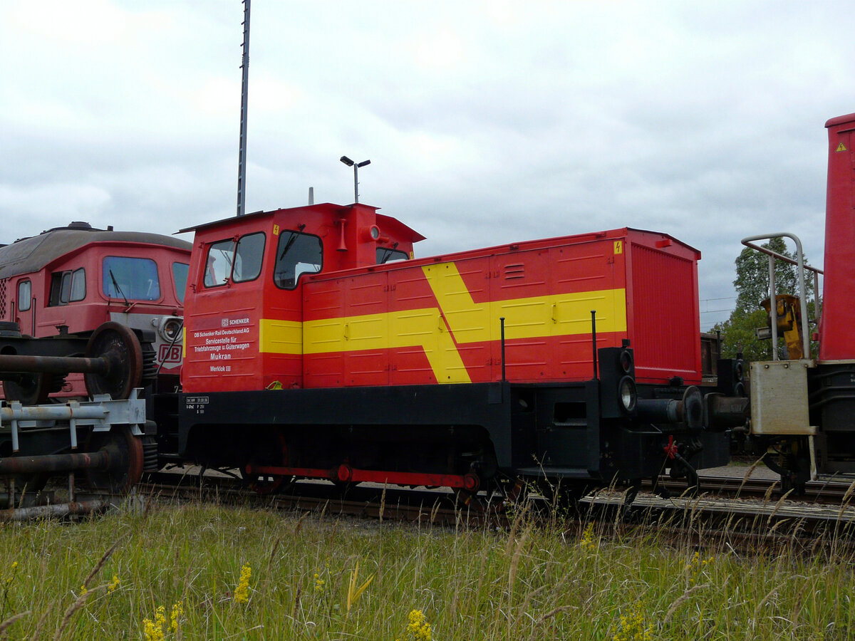Werklok III - ex DR 102 153 bzw. 312 153 von LKM - am 14.10.2010 in der Servicestelle für Triebfahrzeuge und Güterwagen Mukran.