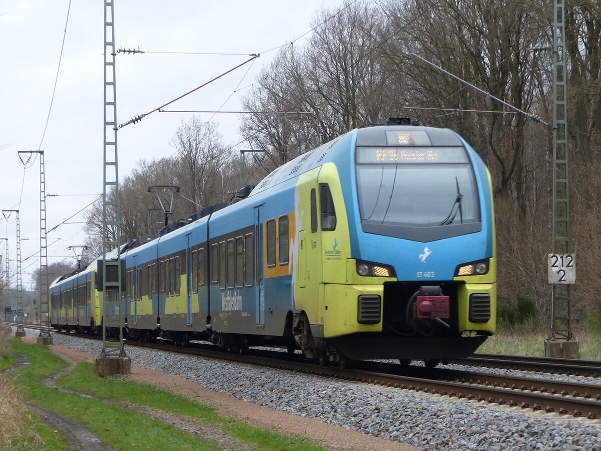 WestfalenBahn ET 403 als RE15 Emden - Münster in Rheine=Bentlage, 09.04.2022