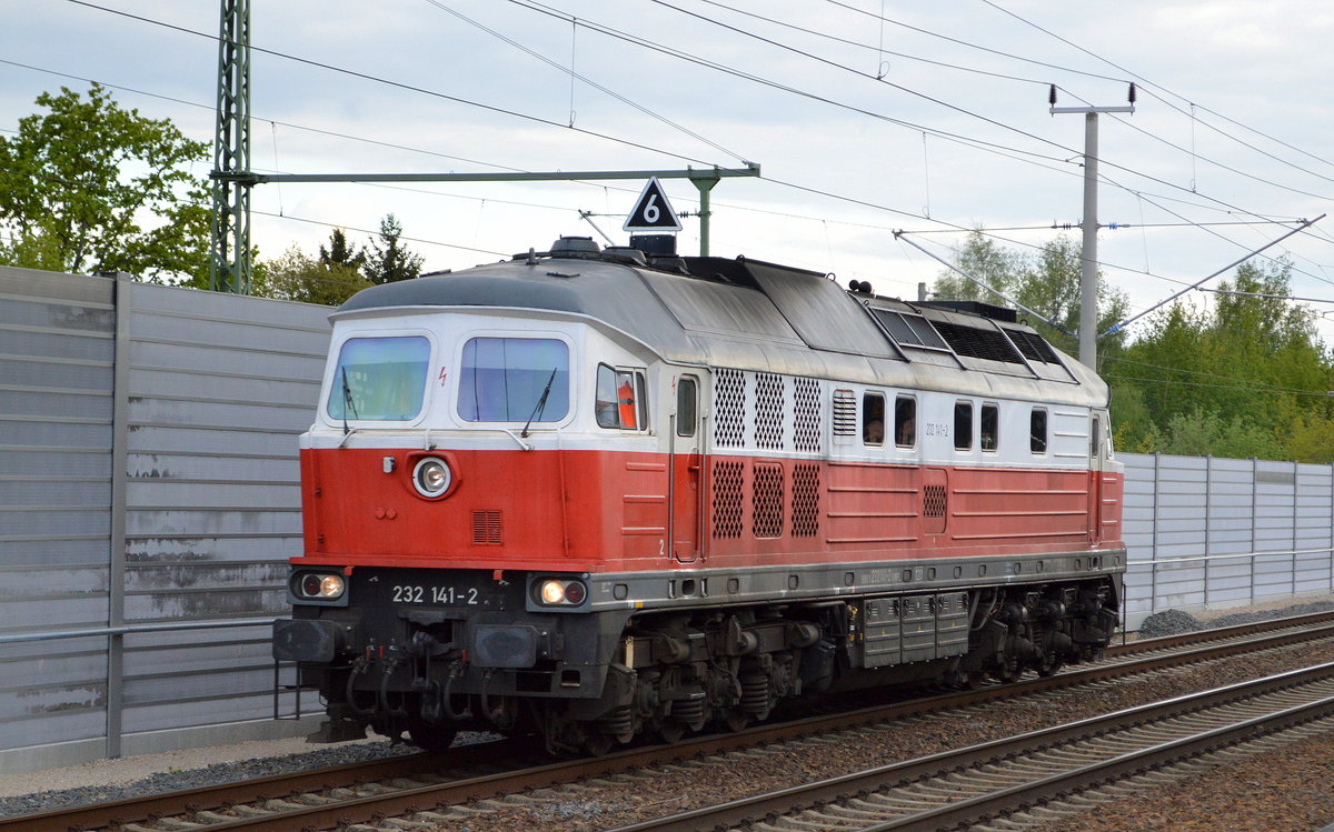 WFL - Wedler Franz Logistik GmbH & Co. KG mit  232 141-2  [NVR-Nummer: 92 80 1232 141-2 D-WFL] am 05.05.19 Berlin-Blankenburg.