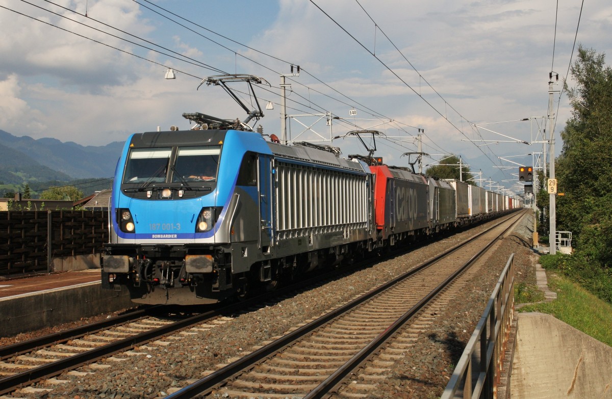 Wieder Testfahrten am 6.9.2014 in Tirol. Die neue 187 001-3 von Bombardier zieht zusammen mit den Lokomotion Loks 482 045-2 und 186 281-2 den Ekol-Zug durch Rattenberg-Kramsach nach Italien. Belastungstest bei voller Leistung.