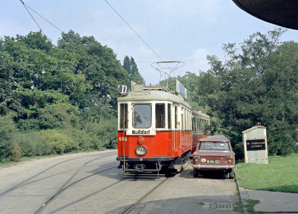 Wien: Die Wiener Straßenbahnen vor 50 Jahren: SL D (M 4108 (Lohnerwerke 1929)) III, Landstraße, Südbahnhof, Endstellenschleife am Schweizer Garten / Arsenalstraße am 1. September 1969. - Scan eines Farbnegativs. Film: Kodak Kodacolor X. Kamera: Kodak Retina Automatic II.