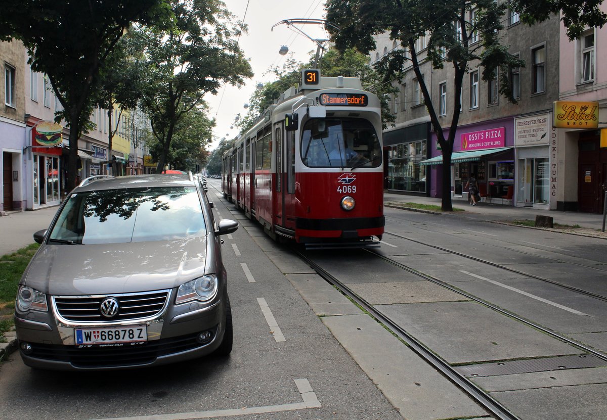 Wien Wien Wiener Linien SL 31 (E2 4069) XX, Brigittenau, Klosterneuburger Straße am 25. Juli 2016.