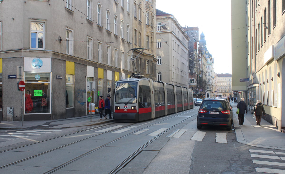Wien Wiener Linien SL 1 (B 610) Landstraße, Löwengasse (Hst. Hetzgasse) am 20. Februar 2016.