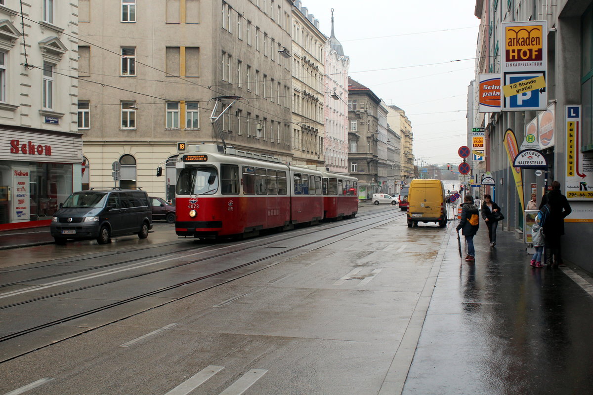 Wien Wiener Linien SL 18 (E2 4073 + c5 1473) III, Landstraße, Schlachthausgasse / Gestettengasse am 19. Oktober 2016.