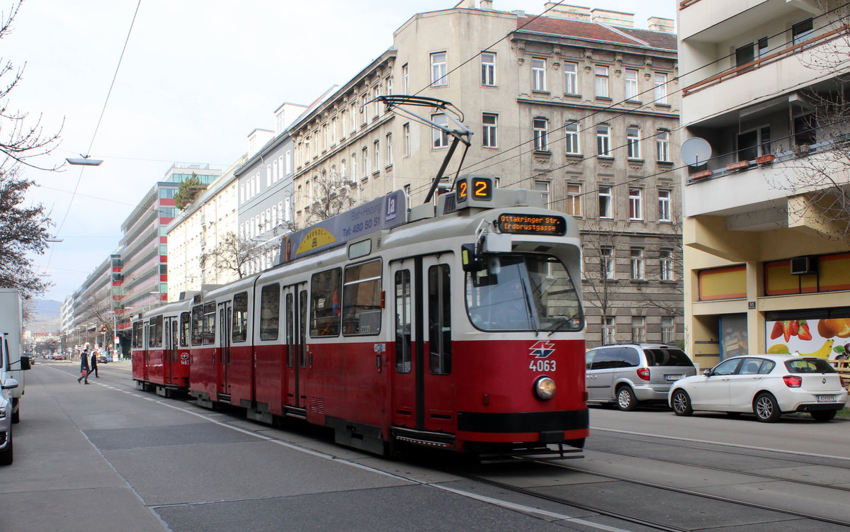 Wien Wiener Linien SL 2 (E2 4063 + c5 1463) Brigittenau, Dresdner Straße am 23. März 2016.