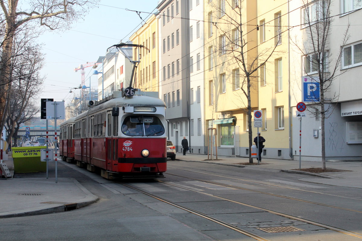 Wien Wiener Linien SL 26 (E1 4784) XXI, Floridsdorf, Schloßhofer Straße / Fahrbachgasse am 16. Februar 2017.