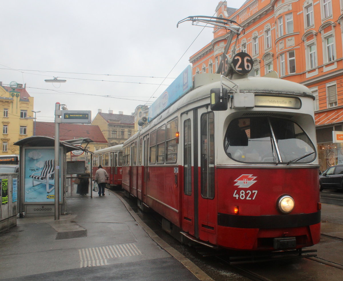 Wien Wiener Linien SL 26 (E1 4827 + c4 132x) XXI, Floridsdorf, Am Spitz am 16. März 2018.
