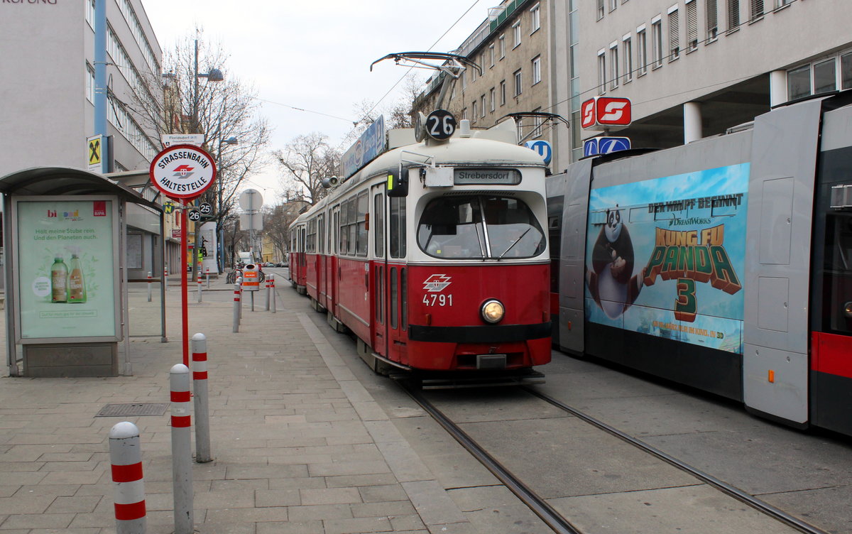 Wien Wiener Linien SL 26 (E1 4791 (SGP 1972)) XXI, Floridsdorf, Schloßhofer Straße (Hst. Floridsdorf S + U) am 21. März 2016.