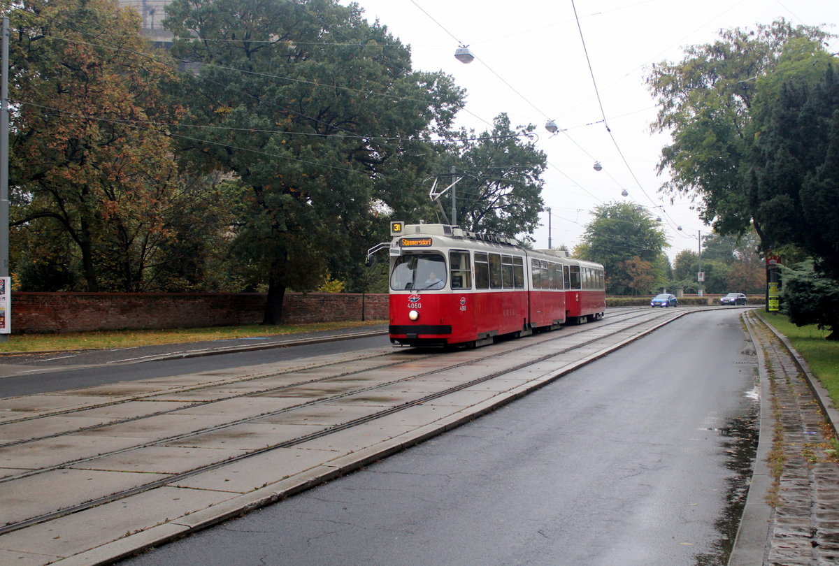 Wien Wiener Linien SL 31 (E2 4060 + c5 1460) II, Leopoldstadt, Obere Augartenstraße am 18. Oktober 2016.