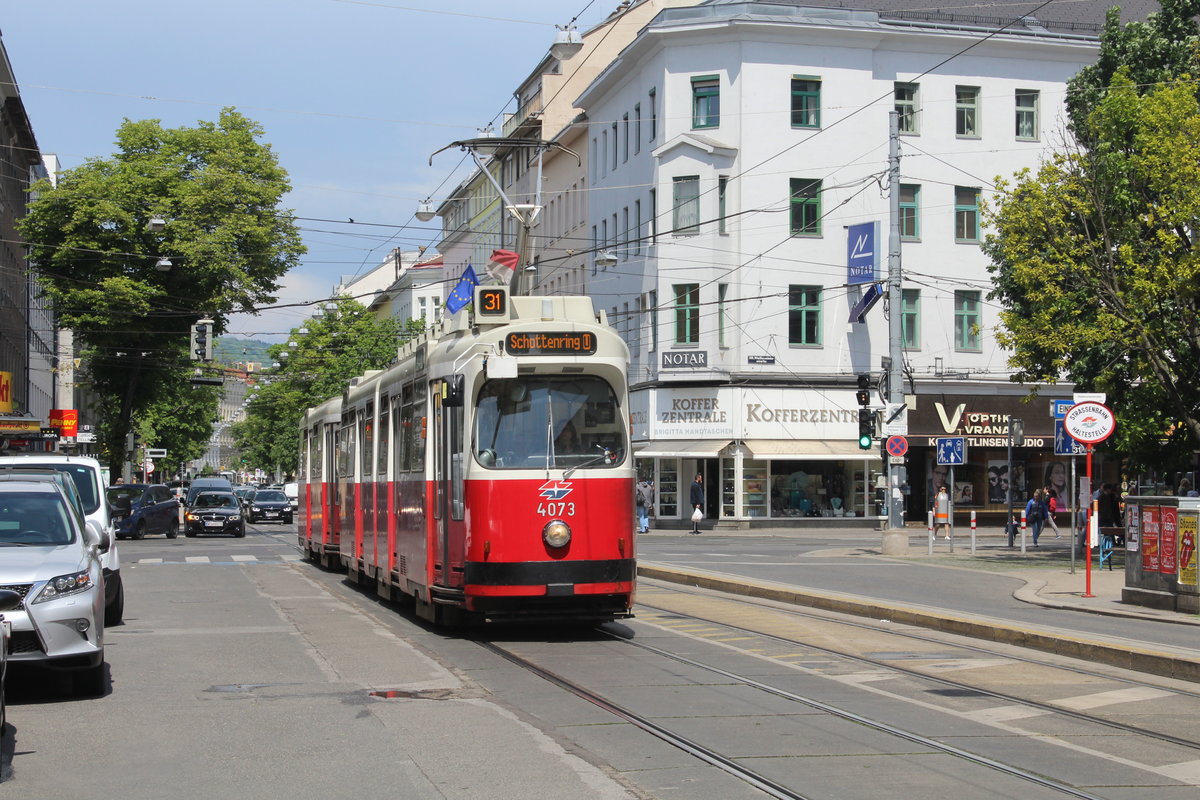 Wien Wiener Linien SL 31 (E2 4073 + c5 1471) XX, Brigittenau, Klosterneuburger Straße am 13. Mai 2017.