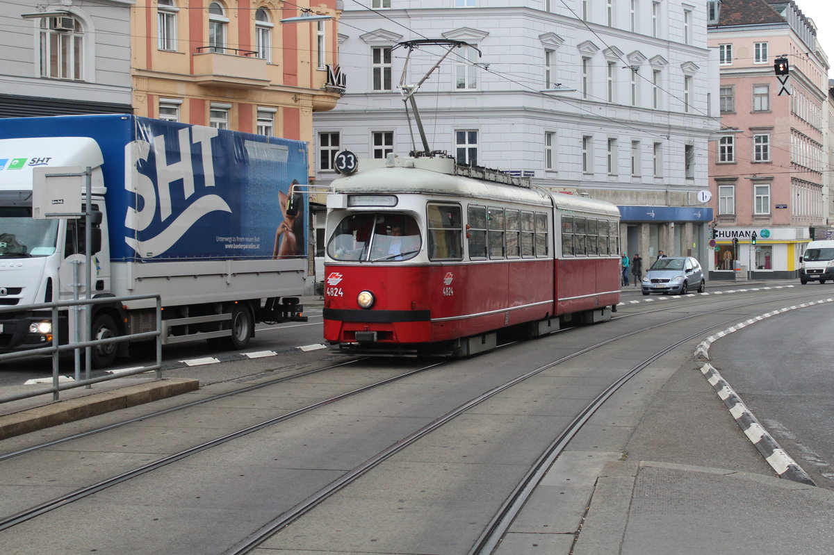 Wien Wiener Linien SL 33 (E1 4824) Alsergrund, Alserbachstraße am 24. März 2016.