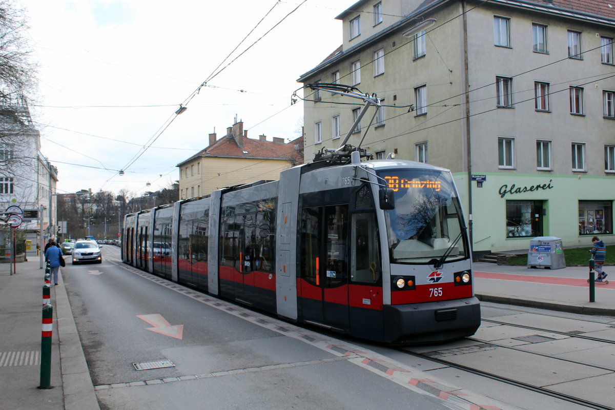 Wien Wiener Linien SL 38 (B1 765) Döbling, Billrothstraße (Hst. Oberdöbling (stadtauswärts)) am 24. März 2016.