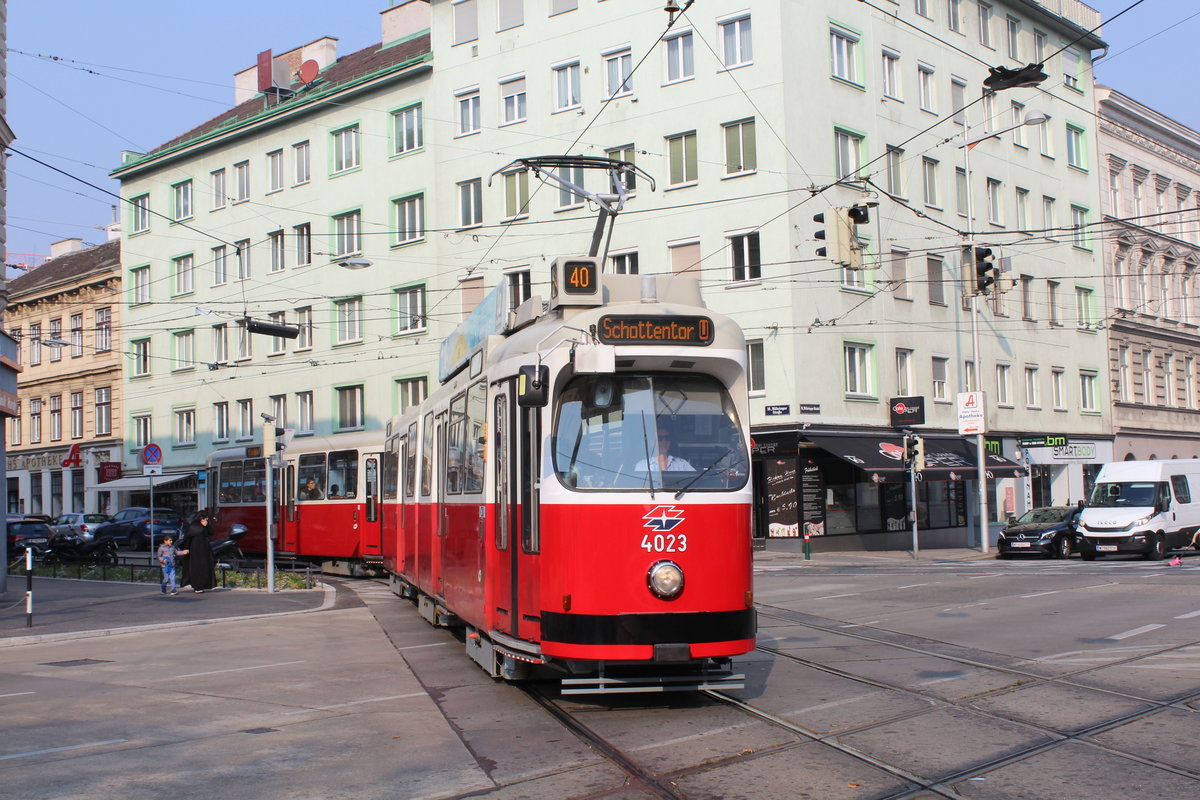 Wien Wiener Linien SL 40 (E2 4023 (1979)) XVIII, Währing, Währinger Gürtel / Währinger Straße am 19. Oktober 2018.