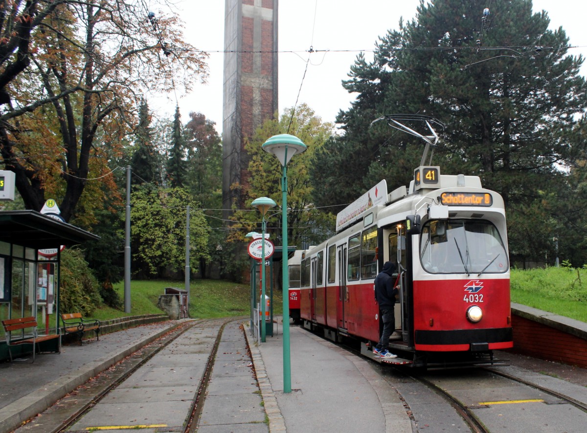 Wien Wiener Linien SL 41 (E2 4032 + c5 1432) Max-Schmidt-Platz (Endstation Pötzleinsdorf) am 15. Oktober 2015.